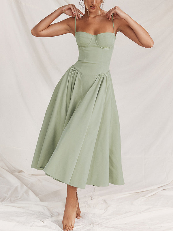 "NOVA | Korsettkleid" can be rewritten as "NOVA | Korsett Dress".