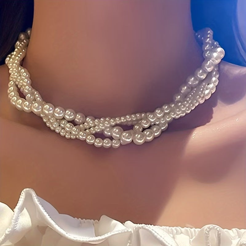 Elegante Statement Perlen-Halskette