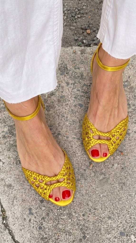 Isadora | Geflochtene Sandalen aus Gold