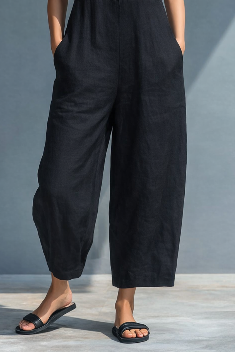 Lotte™ || Minimalistische mouwloze jumpsuit