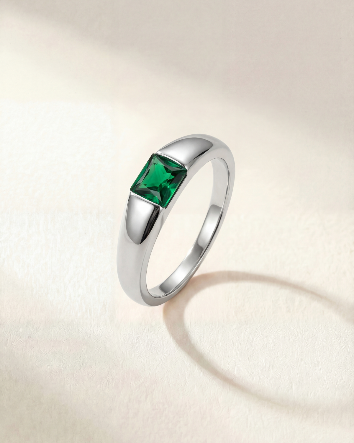 Bague Nakira