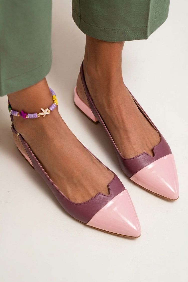 Ballerinas Slingback mit Cut-Out, Farbblockdesign, spitzer Kappe und Schnalle