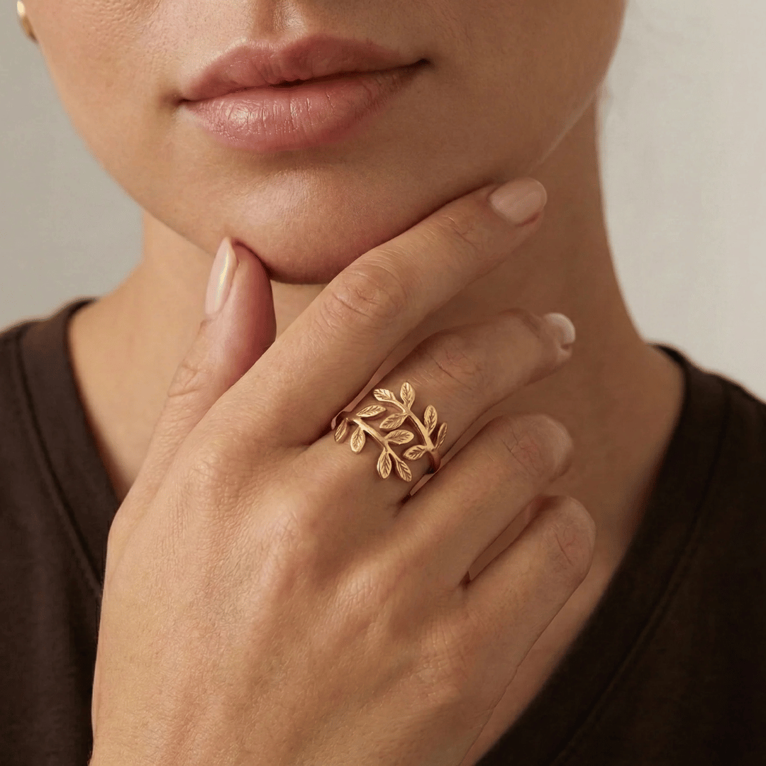 Liora™ - Eleganter Ring mit Olivenblatt-Motiv