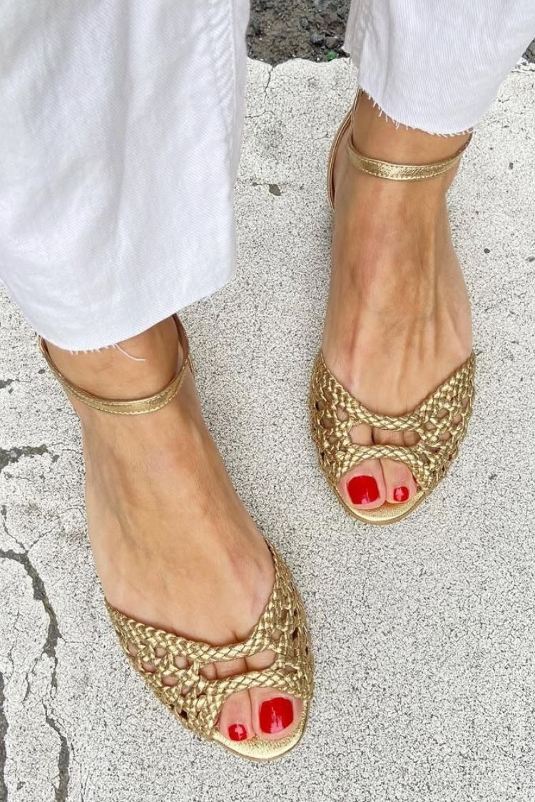 Isadora | Geflochtene Sandalen aus Gold