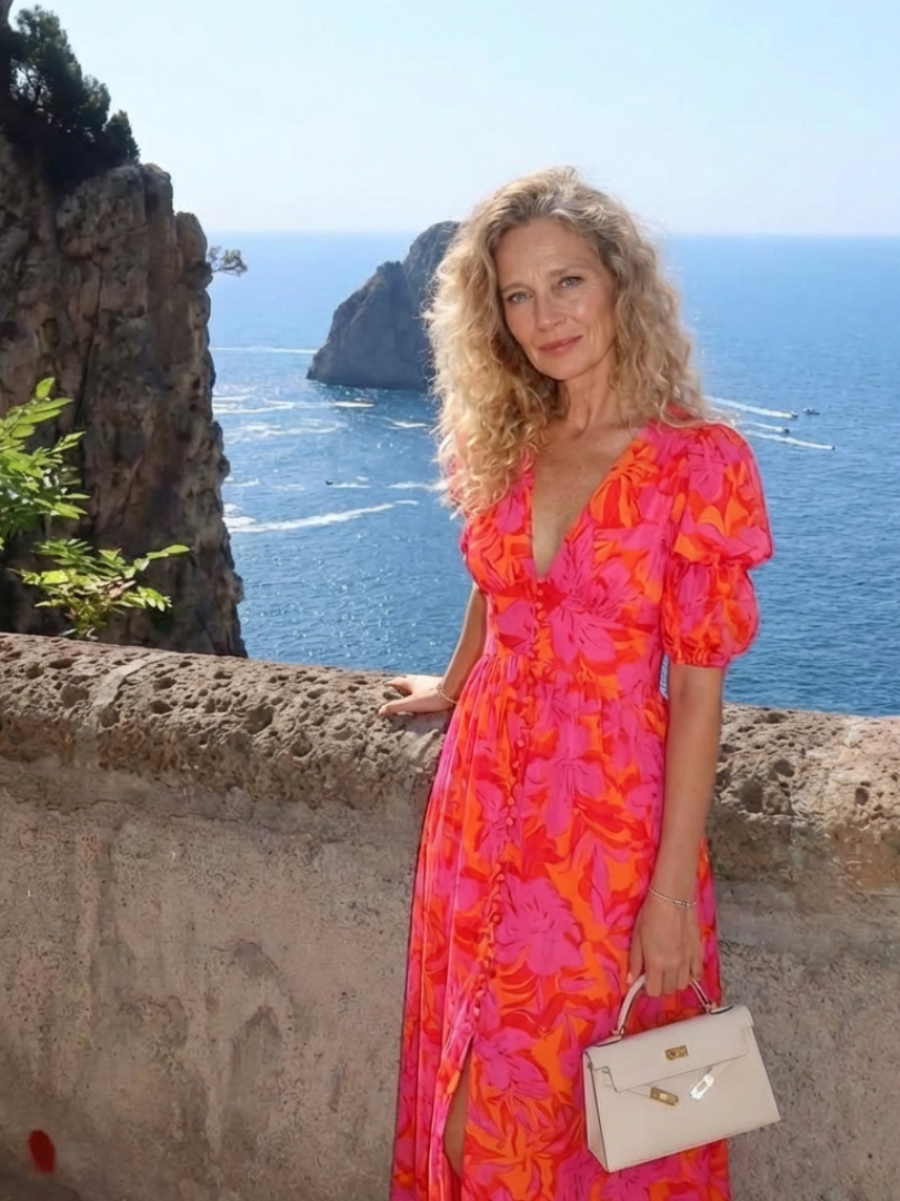 Willow | Robe Midi à Manches Bouffantes et Col en V à Motif Floral