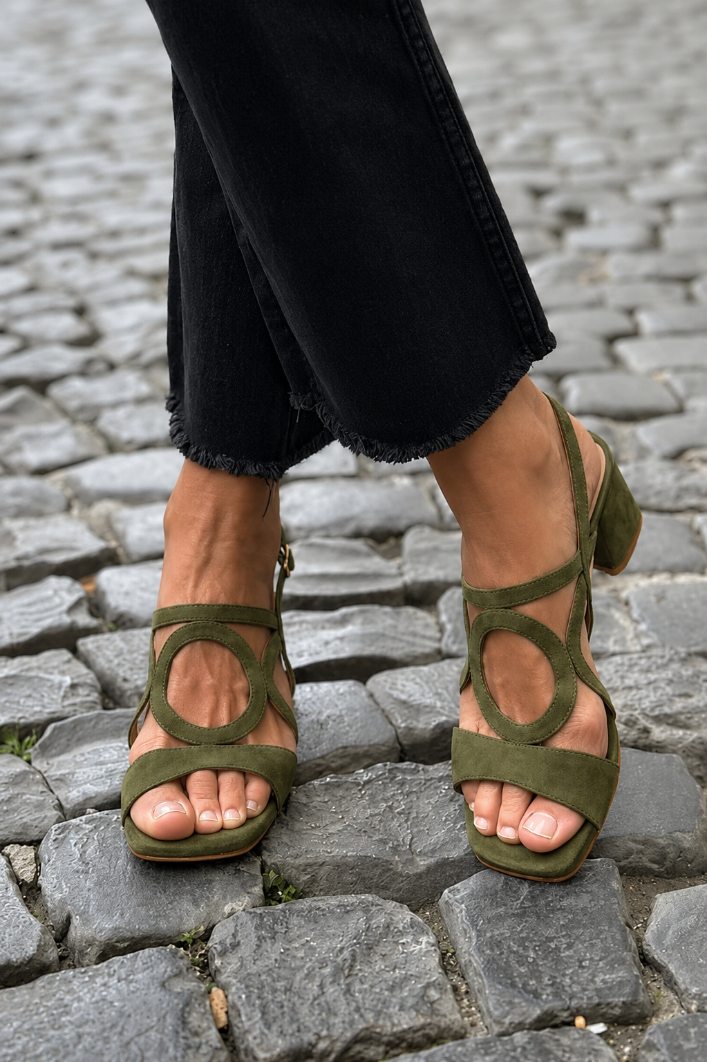 Valentina | Striking Summer Shoes