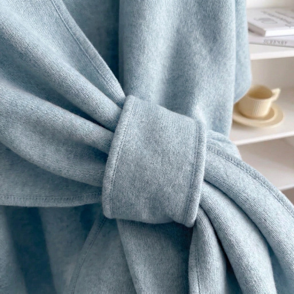 Eleganter Poncho-Schal
