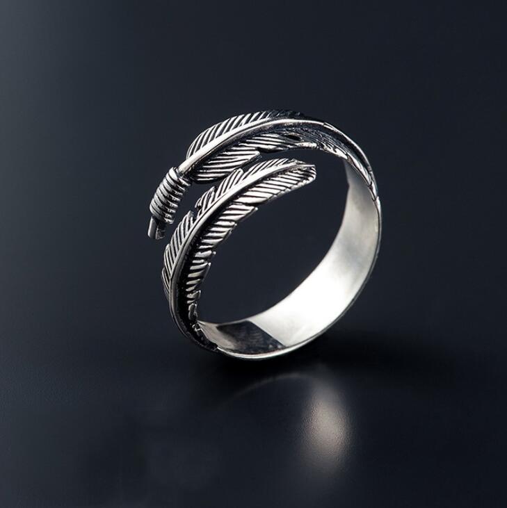 Silberner Vintage-Feder-Ring