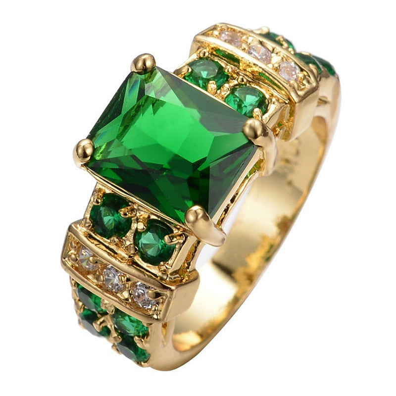Aveline Verdara Gold Ring