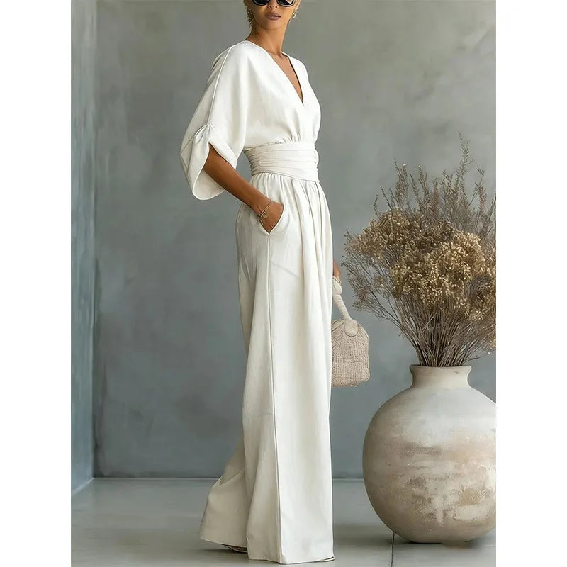 Victoria - Jumpsuit met hoge taille en V-hals