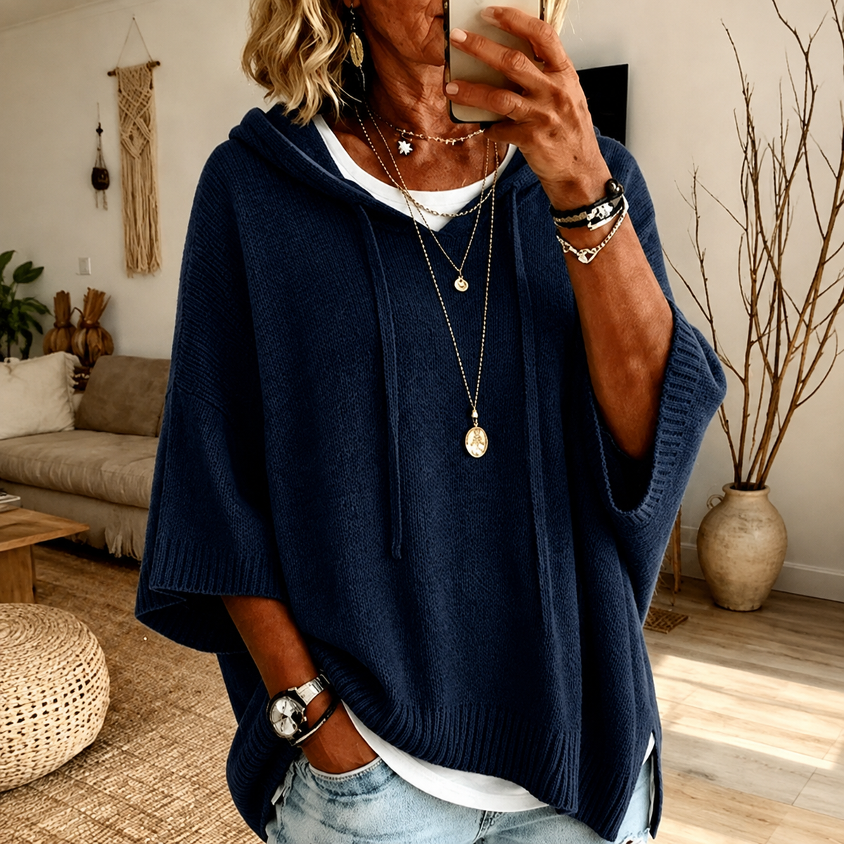 Julie – Pull poncho élégant bleu marine