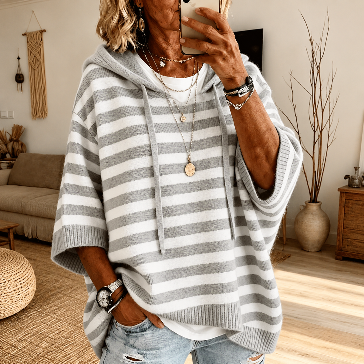 Pull poncho rayé gris Celia – style élégant et douillet à superposer