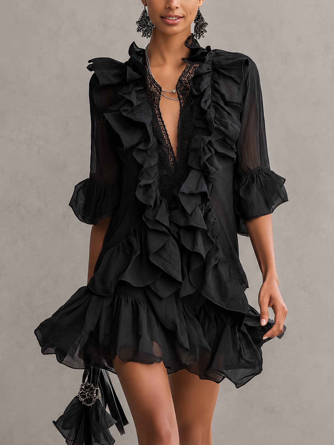 Anaïs | Schwarzes Chiffon-Minikleid mit Rüschen