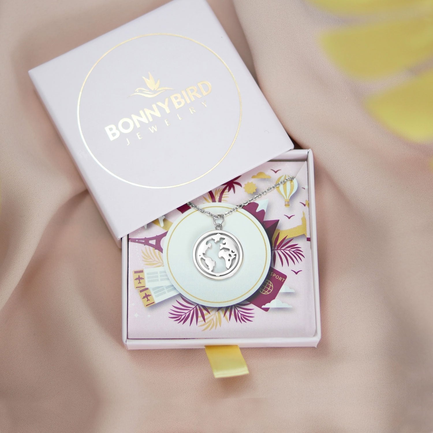 BonnyWorld ketting met draaibare wereldbol zilver