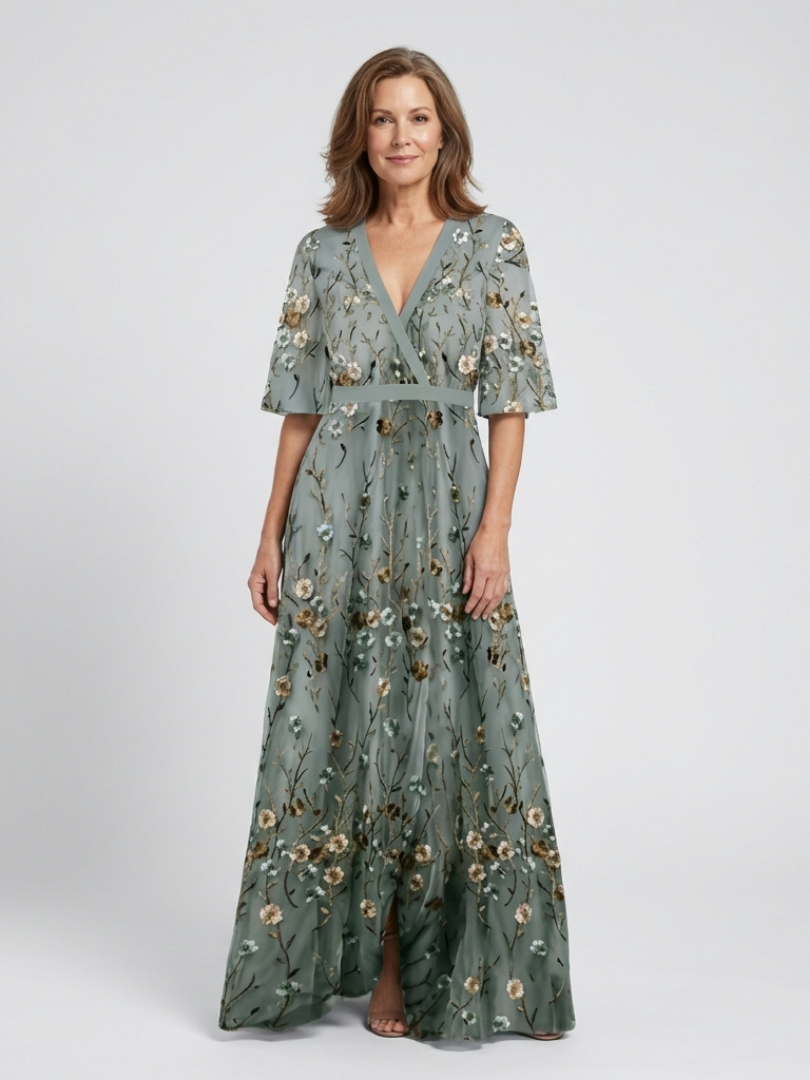 Evadne | Robe Maxi à Manches Courtes avec Décolleté en V à Motif Floral