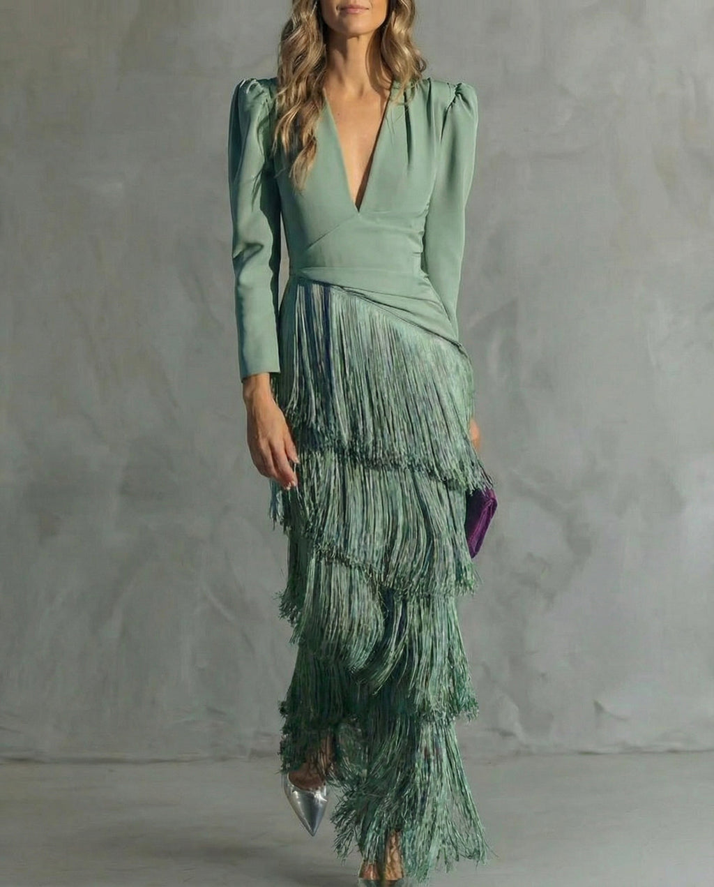 Chiara | Stilvolles Kleid mit Fransenärmeln
