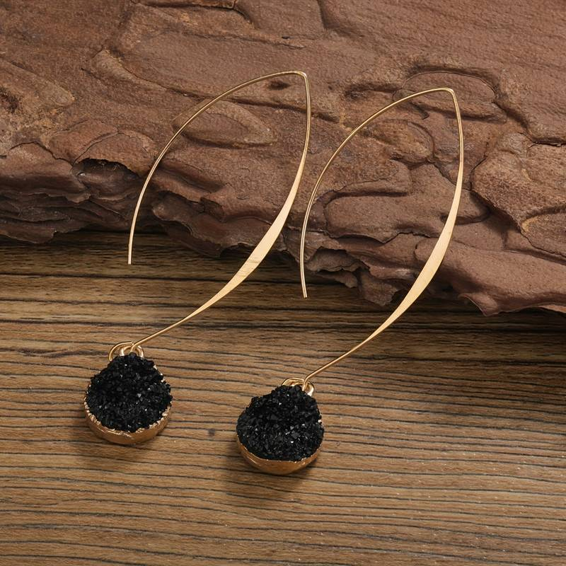 Vintage-Ohrringe in Gold und Schwarz
