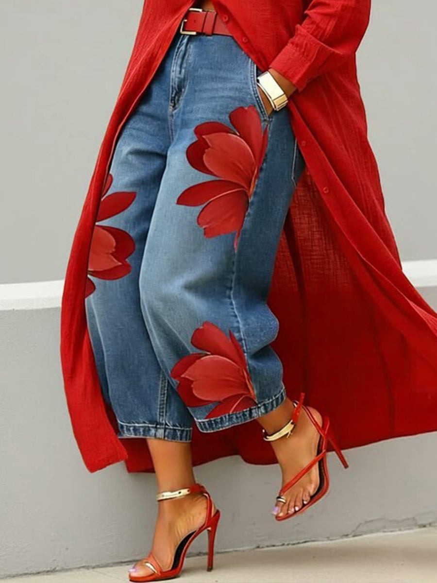 Rode bloemenprint set: jeans en shirt 🌼