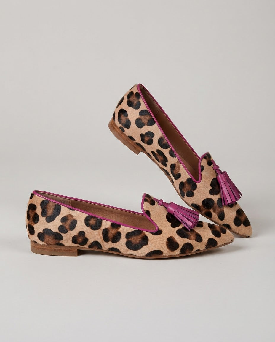 Léontine™ - Elegante Halbschuhe mit Leopardenmuster und Pompom
