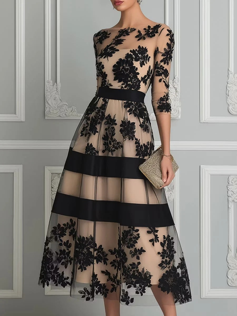 Elegantes Midi-Kleid mit Floralspitze & Tüll