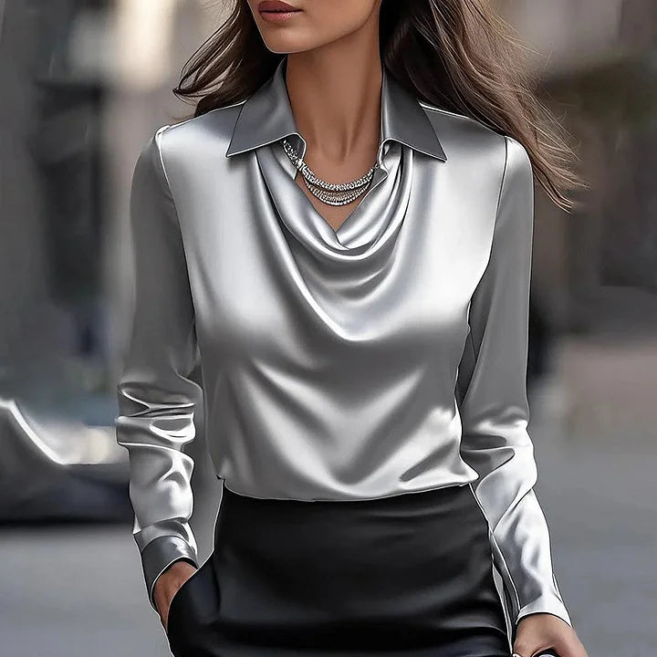 Milan-chique satijnen gedrapeerde blouse met zijdeachtige afwerking
